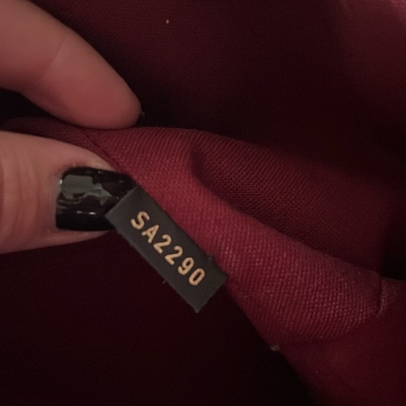 Louis Vuitton Monogram Montsouris BB backpack with fuchsia interior - Picture 5 of 6